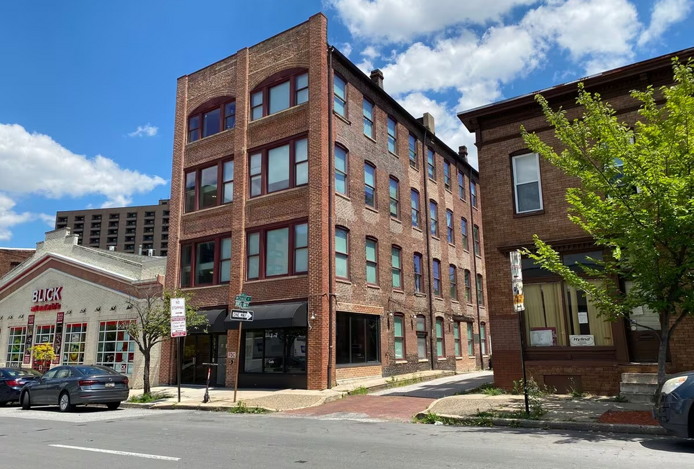 Harbor Stone Advisors Facilitates Sale of Chase Street Apartments